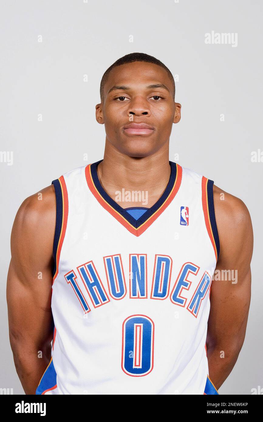 Russell Westbrook - Filterable Hall Grid Card