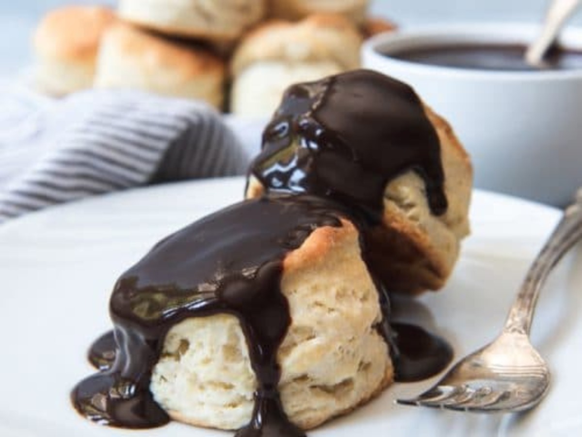 Chocolate Gravy and Biscuits